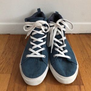 Blue suede shoes